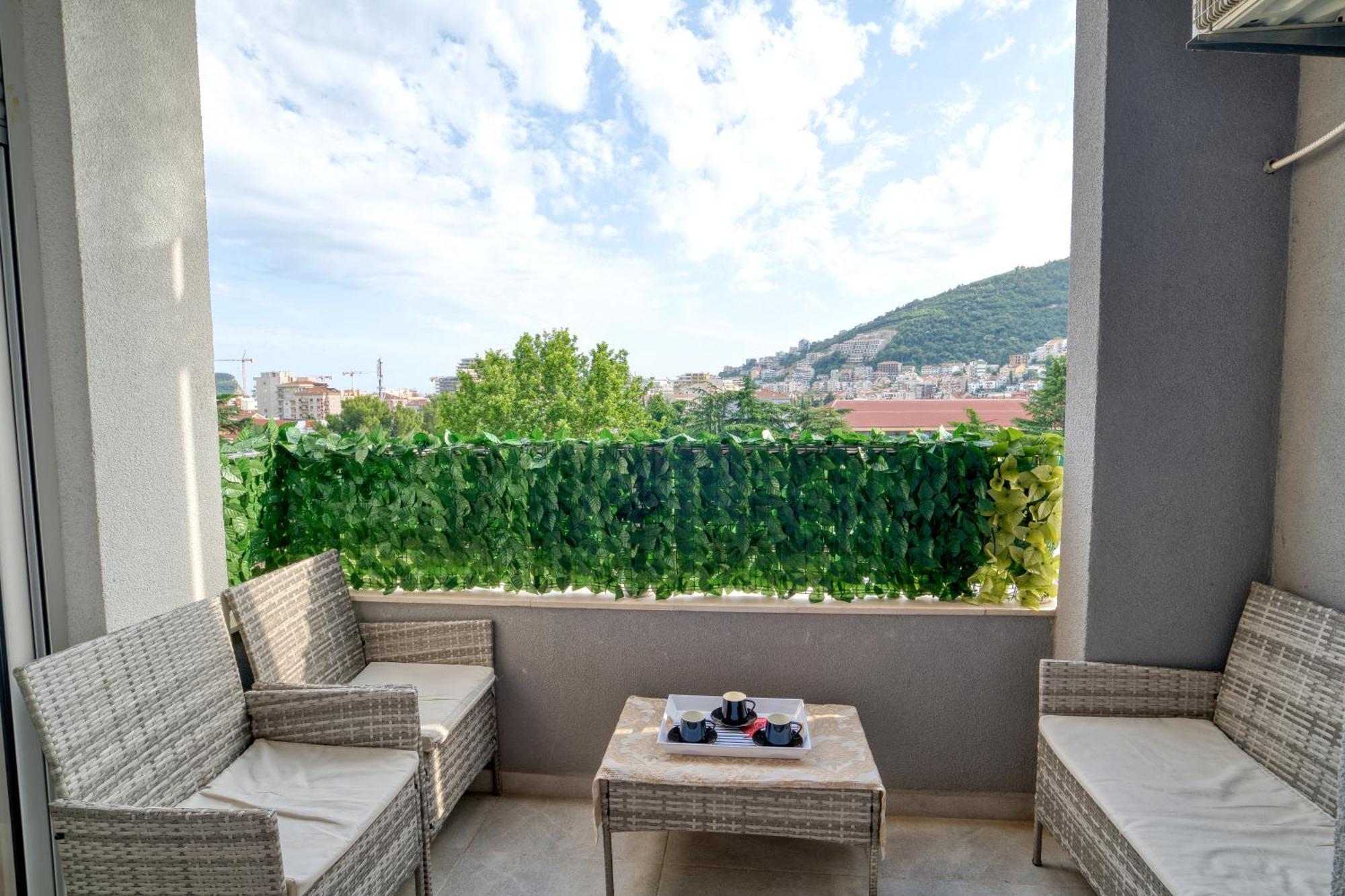 Azure Apartments Budva Dış mekan fotoğraf